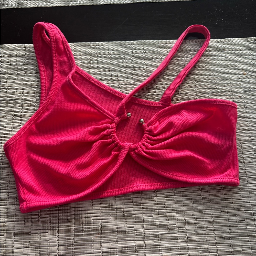 Size extra smalll cotton bralette shoulder strap on her off brand shein